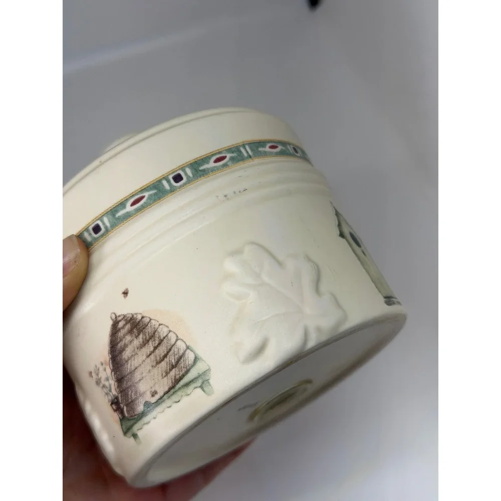 Pfaltzgraff Toothbrush Holder Tan Naturewood Beehive Garden Stoneware Accessory
